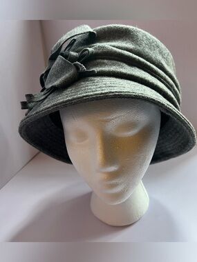 C.C Exclusives Gray Wool Blend Cloche Bucket Hat w/ Bow Accent Women’s One Size